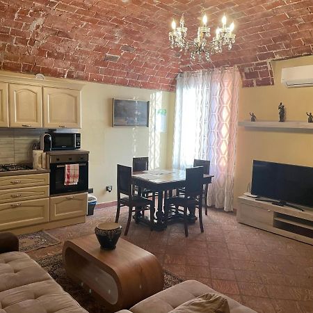 Residenza Nikol Appartamento Giulia Казале Монферато Екстериор снимка